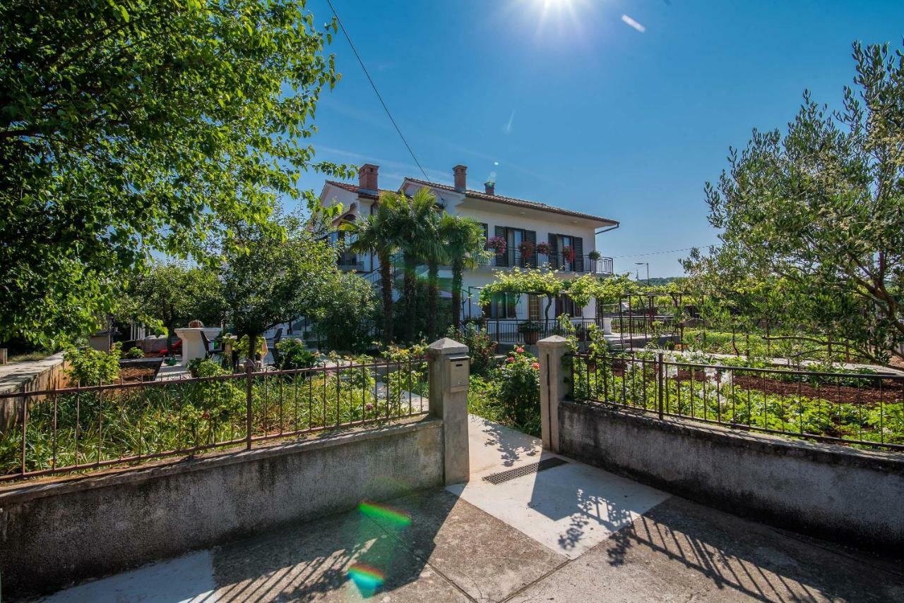 Apartman Ana Bajcici 外观 照片